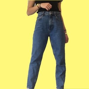 ✨Zara Mom Jeans✨